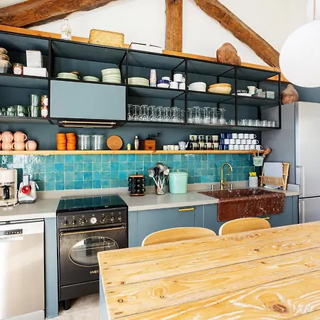 El Faro De Gaztelugatxe Villa *