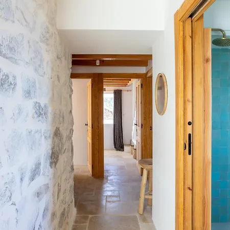 El Faro De Gaztelugatxe