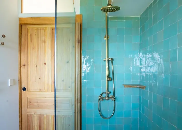 El Faro De Gaztelugatxe Bermeo