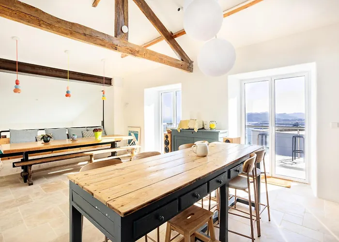 El Faro De Gaztelugatxe