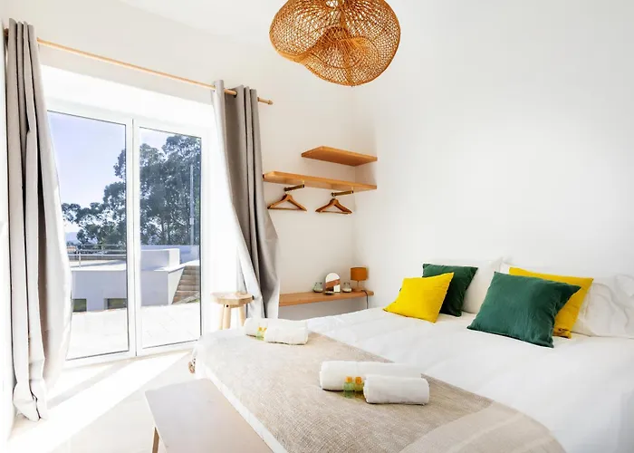 El Faro De Gaztelugatxe Villa *