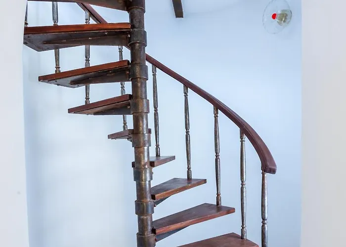 El Faro De Gaztelugatxe * ベルメオ