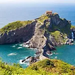 El Faro De Gaztelugatxe ヴィラ *